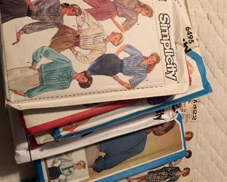 Vintage sewing patterns, over 100 of them