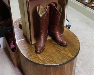 Ladies Tony Lama Western boots