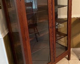 Antique Quarter Sawn Tiger Oak Curio Cabinet 