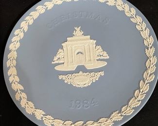Wedgewood Collector's Yearly Plate 1984