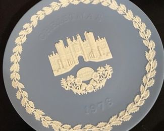 Wedgewood Collector's Yearly Plate 1976