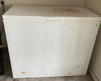 Chest Style Frigidaire Freezer