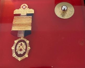 Encased Rifle Expert Trophy