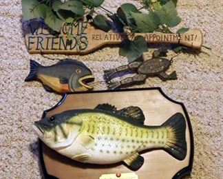 Big Mouth Billy Bass Talking Fish, And Welcome Friends Wall Hanging