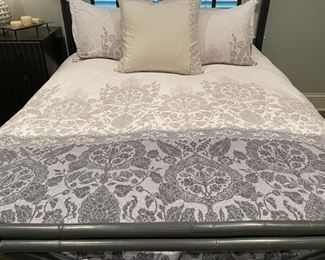 $1200.00 Painted bamboo four poster queen bed 80"h x 83 1/2"l x 66 1/2"w