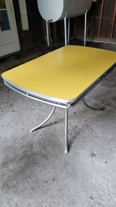 Vintage chrome and Formica table