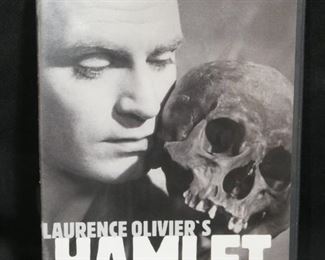 82 Hamlet a Criterion Collection by Laurence Oliver