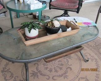 GREAT INDOOR OR OUTDOOR COCKTAIL TABLE