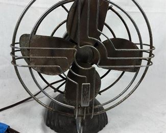 Vintage Knapp Monarch Jack Frost Metal Table Top Fan