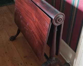 Unique skinny drop leaf table