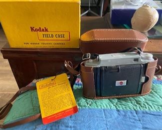 KODAK TOURIST II WITH FIELD CASE NEVER USED WITH  BOX