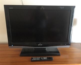 Sharp 32” TV Model LC-32D624