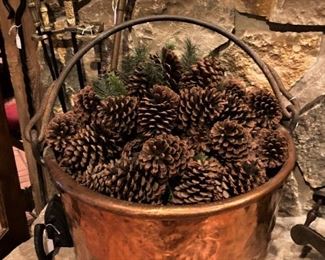 Handsome large copper bucket/vat
