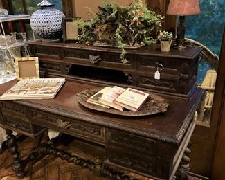Fabulous antique barley twist desk