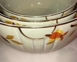 Set of vintage mixing bowls -Hall's Superior kitchenware - Jewel Homemakers Institute