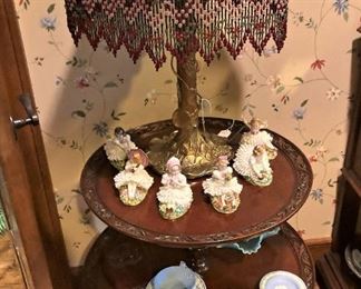 Antique 2-tier table