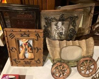 Western theme frames