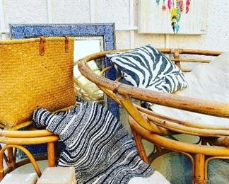 Vintage rattan papasan chair