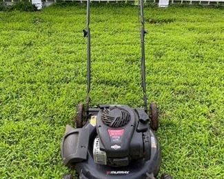 Murray 21 inch mower with Briggs and Stratton 450 series engine (runs good no bagger)
