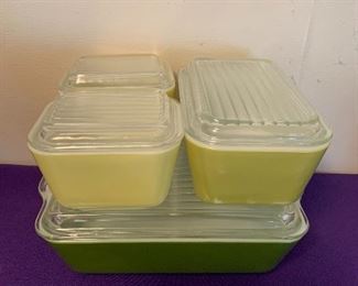 Vintage Pyrex Verde refrigerator dish set- eight piece complete