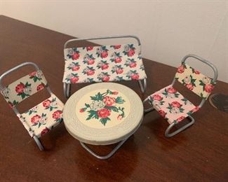 How adorable is this child metal patio set! Includes two chairs, table, and bench seat