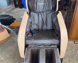MASSAGE CHAIR. WORKS!