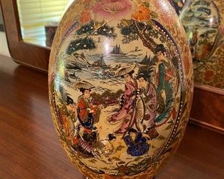 SATSUMA Style Porcelain Egg Hand Painted Gold Gilded Oriental Large 16”