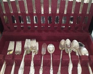 Vintage Rogers Bros. First Love Silver plate Flatware