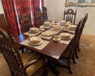 Dining Room Table and Chairs