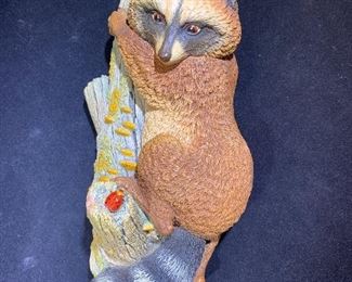 Bossom chalkware racoon
