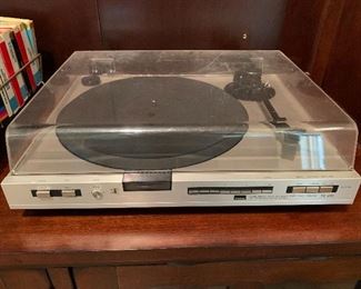 Sansui turntable 