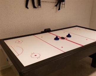Air hockey table great condition