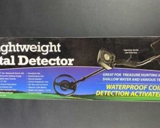 Lightweight Metal Detector, New in Box