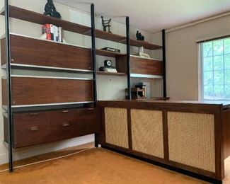 SHOP NOW at HuntEstateSales.com! 