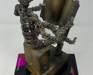 SHOP NOW at HuntEstateSales.com! 