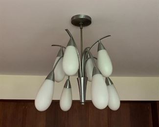 SHOP NOW at HuntEstateSales.com! 