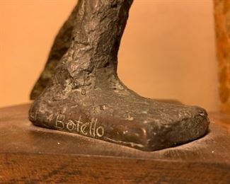 SHOP NOW at HuntEstateSales.com! 