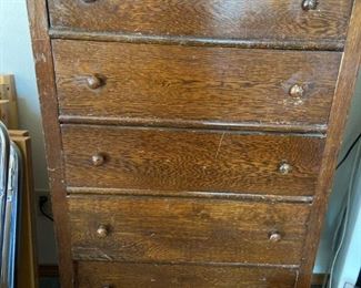 Antique Chest of Drawers
