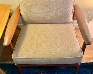 $900  Pair Grete Jalk for MM Moreddi  Denmark armchairs 27” H x 29.5” W x 25” D x 17” (seat height)