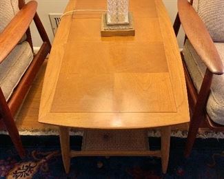$140 Sophisticate by Tomlinson end table 18.5” H x 32” W x 20” D