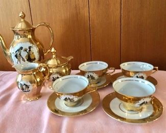 $120 Bavaria crown log tea/coffee set courting scene gold includes 4 cups and saucers 