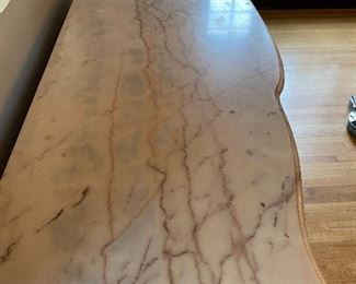 Marble Top No Chips or Cracks
Very Good Condition
