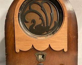 1930 Jackson Bell 62 Swan Radio