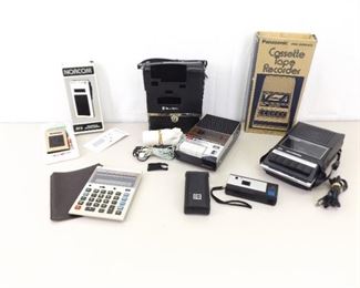 Lot of Vintage Electronics
