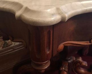 Walnut Marble Top/Turtle Top Parlor Table, Pedestal Base