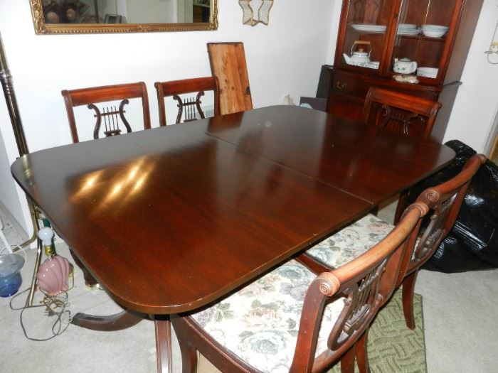 Drexel Harp/lyre Table with 6 Chairs