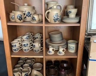 Pfaltzgraff Folk Art Pattern.