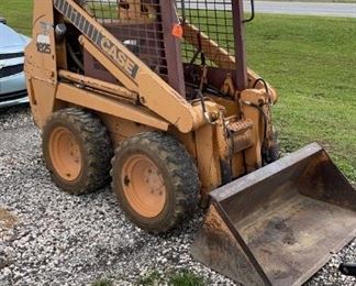 Case 1825 Uni- loader runs great operates