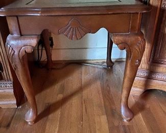 End table (2)