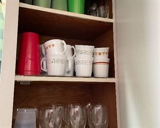 Glassware, cups 